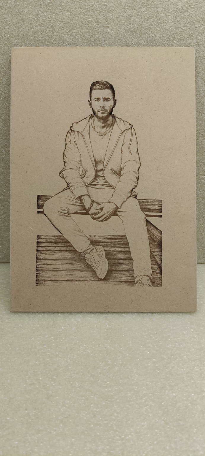 Figure laser engraving on wood